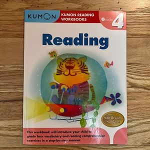 New Kumon Grade 4 Reading Workbook